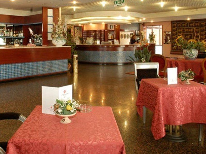 Thp Bologna Hotell Carteria di Sesto Rastignano Eksteriør bilde